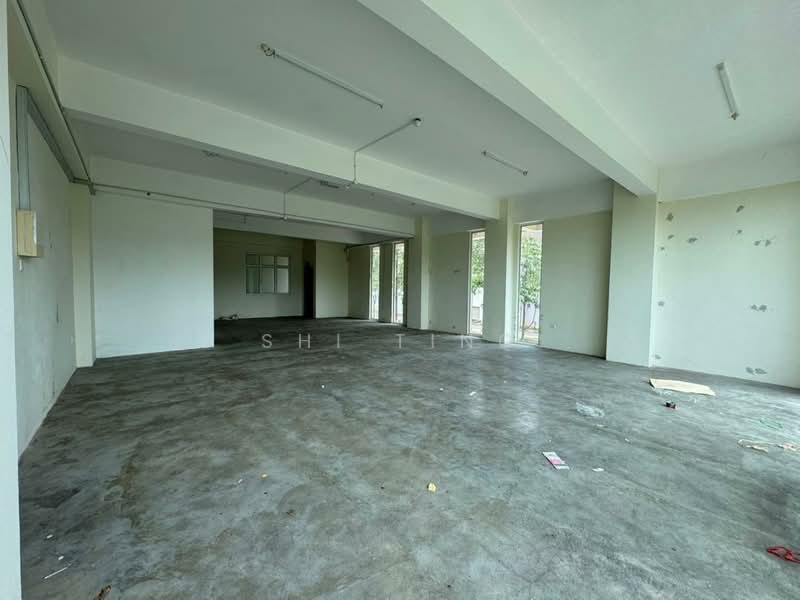 Factory for Rent in Pelabuhan Tanjung Pelepas (Gelang Patah) - Shi Ting - Interior - PropertyGuru.com.my