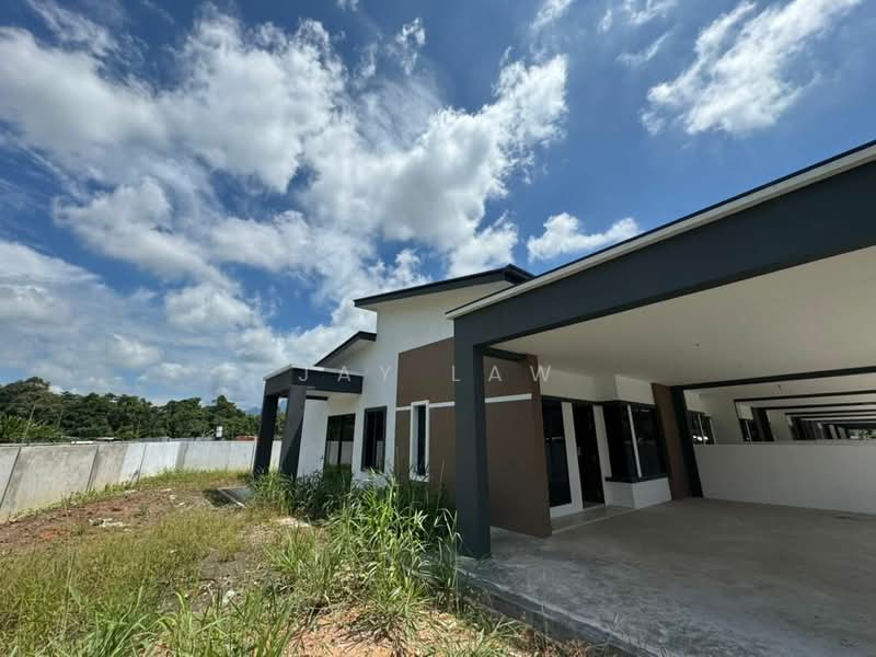 1-storey Terraced House for Sale in Kampung Sejijak (Kuching) - Jay Law - PropertyGuru.com.my