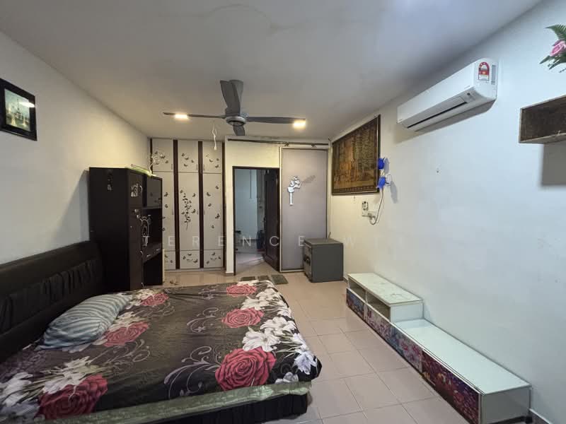 Rumah Teres 4 Tingkat untuk Disewa di Taman Dato Senu (Sentul) - Terence Wee - Bedroom - PropertyGuru.com.my