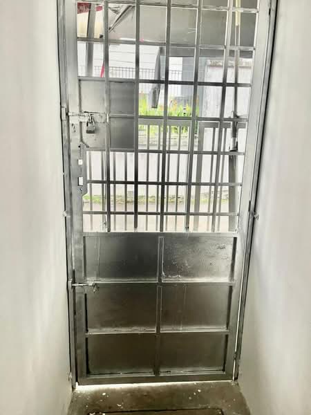 Shop / Office for Sale in Bukit Indah (Iskandar Puteri (Nusajaya)) - Iden Tan - Entrance - PropertyGuru.com.my