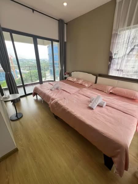Condominium for Rent at Royal Strand @ Country Garden Danga Bay - Nataine Goh - Bedroom - PropertyGuru.com.my