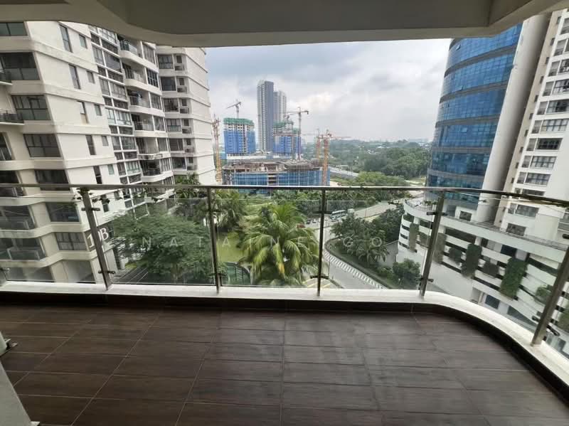 Condominium for Rent at Royal Strand @ Country Garden Danga Bay - Nataine Goh - Balcony - PropertyGuru.com.my