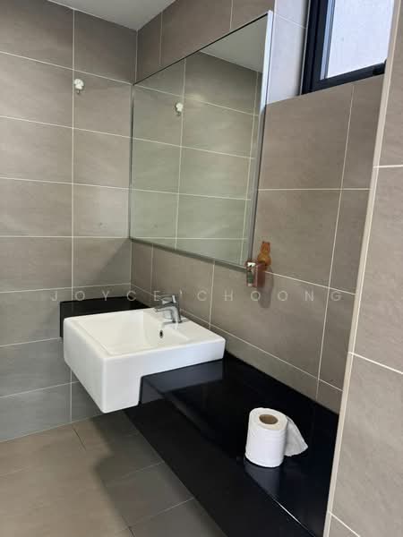 Service Residence for Sale at V Residence 2 @ Sunway Velocity - Joyce Choong - Bathroom - PropertyGuru.com.my
