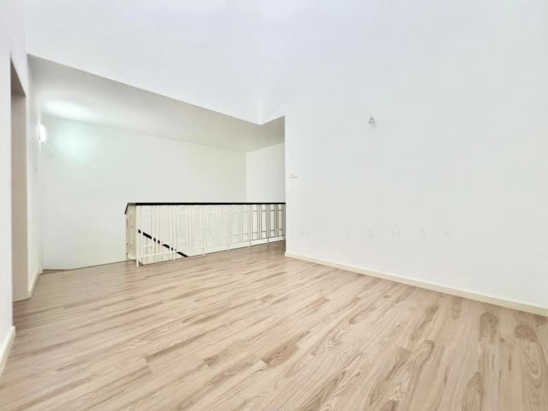 Rumah Teres 2 Tingkat untuk Dijual di Semenyih (Selangor) - Nur Adibah Ishak - Interior - PropertyGuru.com.my