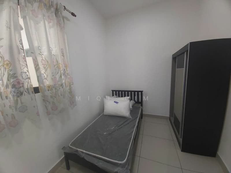 Kondominium untuk Disewa di Skyvilla @ D'Island - MiQi Lim - Bedroom - PropertyGuru.com.my