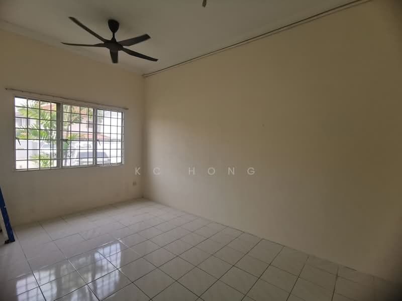 For Rent - Selayang Court