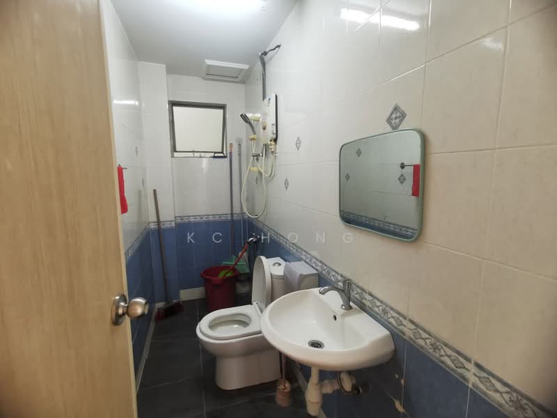 For Rent - Selayang Court