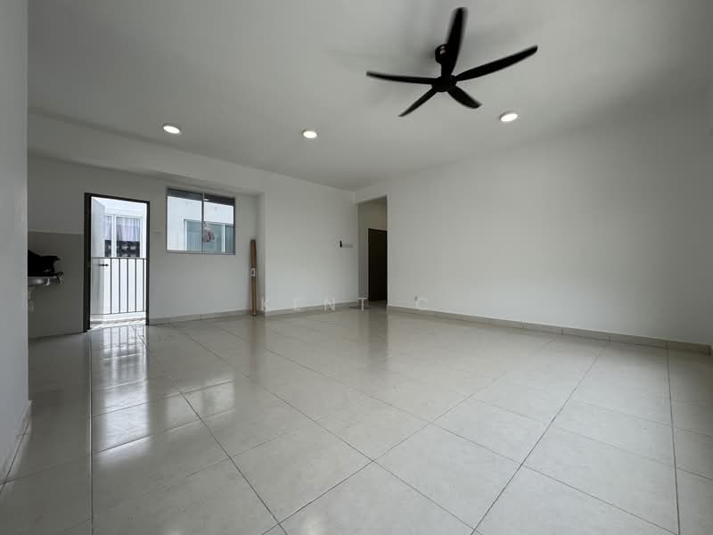 Condominium for Rent at Meru Heights Residences @ Scientex Meru - Kent C - PropertyGuru.com.my