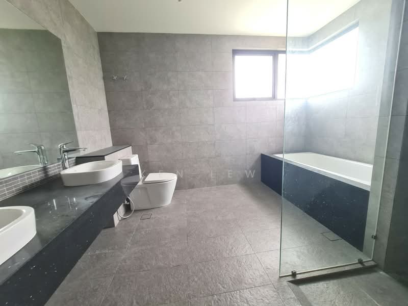 Rumah Banglo untuk Dijual di Jade Hills (Kajang) - Ken Lew - Bathroom - PropertyGuru.com.my
