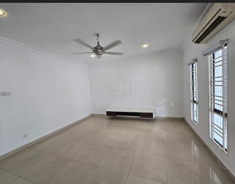 Rumah Teres 2 Tingkat untuk Dijual di Putra Heights (Subang Jaya) - Linda Suguna - Living Room - PropertyGuru.com.my