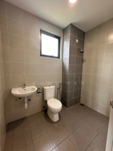 Rumah Teres 2 Tingkat untuk Dijual di Bandar Puteri Puchong (Puchong) - Thony Tan - Bathroom - PropertyGuru.com.my