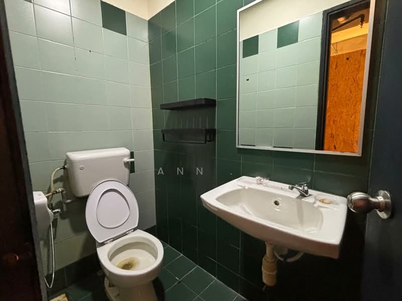 Office for Rent in Petaling Jaya (Selangor) - Ann . - Bathroom - PropertyGuru.com.my