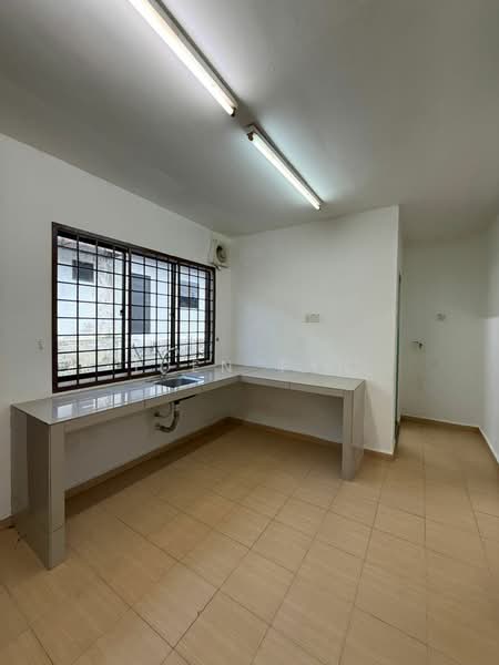 2-storey Terraced House for Sale in Taman Muhibbah (Kulai) - Iden Tan - Kitchen - PropertyGuru.com.my