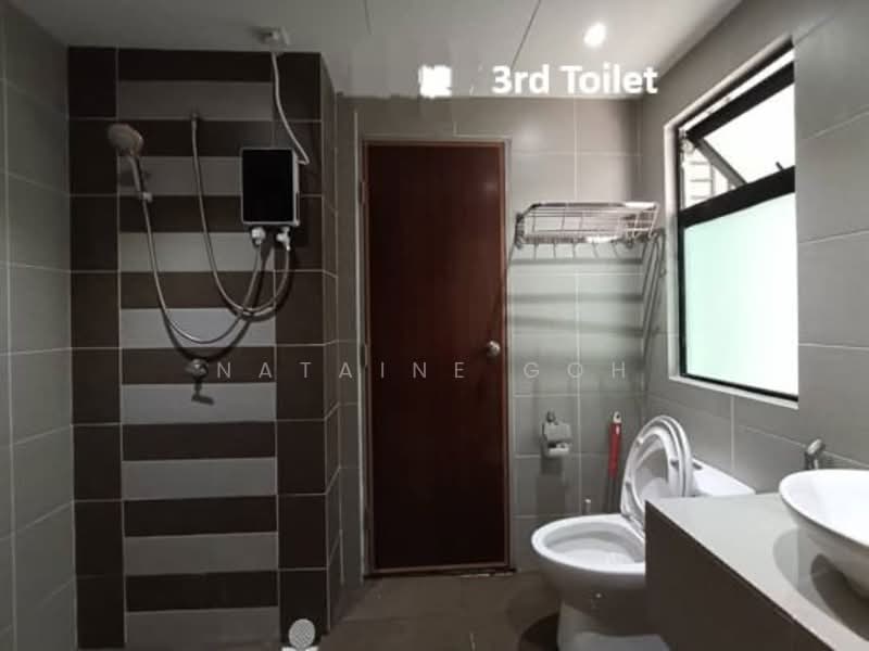 Servis Apartment untuk Disewa di G Residence - Nataine Goh - Bathroom - PropertyGuru.com.my