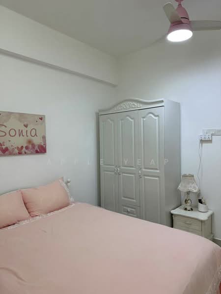 Kondominium untuk Disewa di Tropicana Bay Residences - Apple Yeap - Bedroom - PropertyGuru.com.my