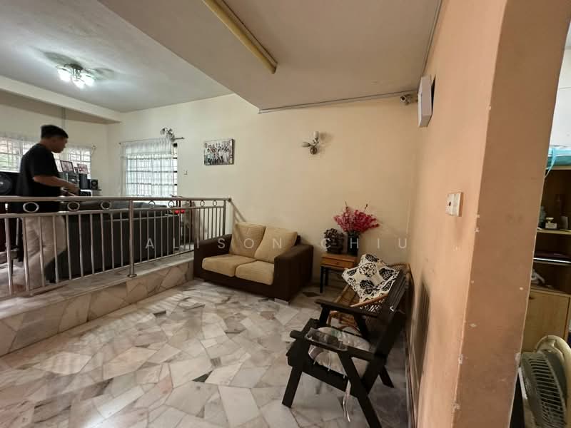 2-storey Terraced House for Sale in Taman Bukit Maluri (Kepong) - Alison Chiu - Living Room - PropertyGuru.com.my