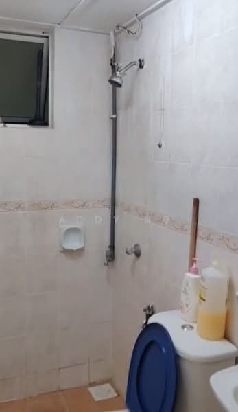 Townhouse for Rent in Taman Lagenda Mas (Cheras) - Addy Ng - Bathroom - PropertyGuru.com.my