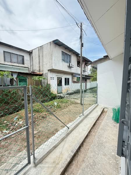1-storey Terraced House for Sale in Taman Velox (Rawang) - David Lee - Exterior - PropertyGuru.com.my