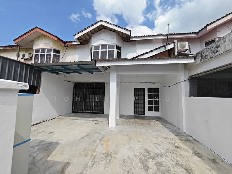 2-storey Terraced House for Sale in Taman Impian Jaya (Senai) - Loh Lee Peng - Exterior - PropertyGuru.com.my