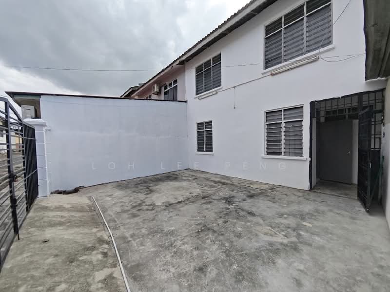 2-storey Terraced House for Sale in Taman Impian Jaya (Senai) - Loh Lee Peng - PropertyGuru.com.my