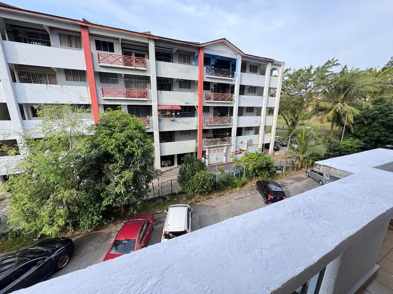 Pangsapuri untuk Dijual di Desa Skudai Apartment - Alan Lee - Exterior - PropertyGuru.com.my