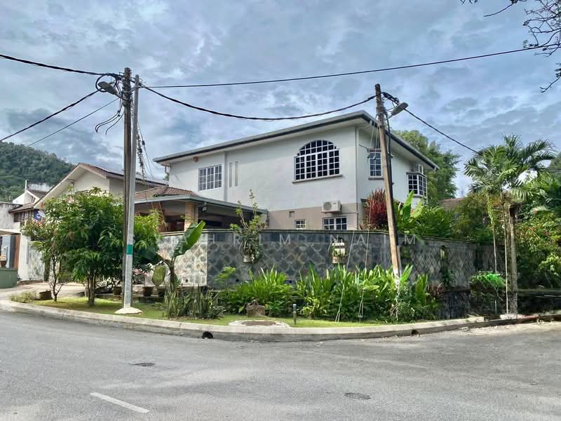 Bungalow for Sale in Taman Melawati (Ulu Kelang) - Syahrim Naim - Exterior - PropertyGuru.com.my