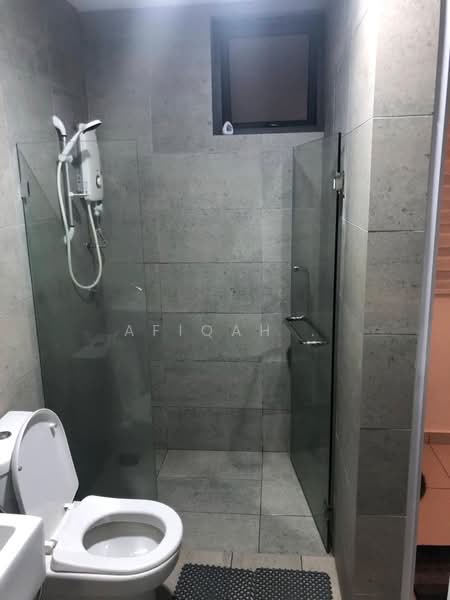 Service Residence for Rent at Kenwingston Square Garden - Afiqah . - Bathroom - PropertyGuru.com.my
