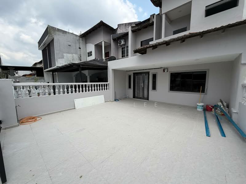 2-storey Terraced House for Sale in Taman Skudai Baru (Skudai) - Eric Lee - Exterior - PropertyGuru.com.my