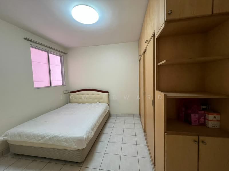 Kondominium untuk Dijual di Mont Kiara Bayu - Low Edward - Bedroom - PropertyGuru.com.my