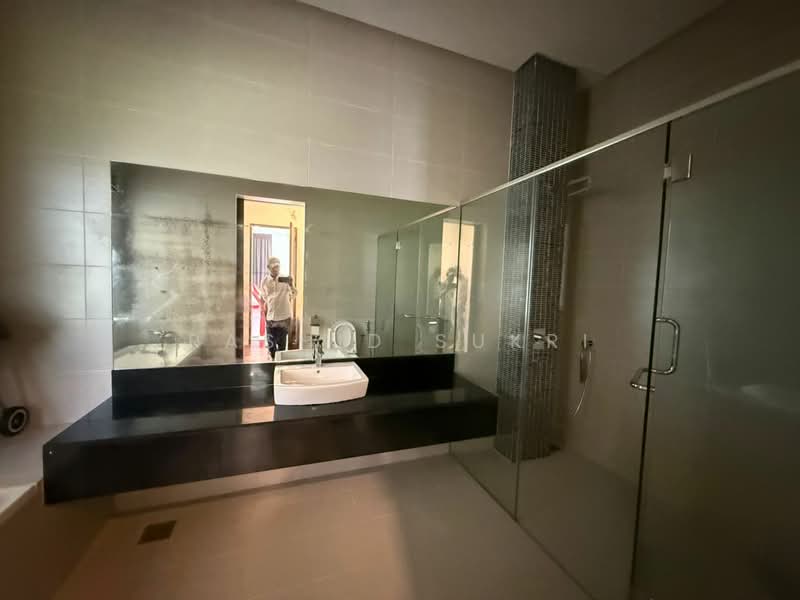 Bungalow for Rent in Ampang Jaya (Ampang) - Rashid Sukri - Bathroom - PropertyGuru.com.my