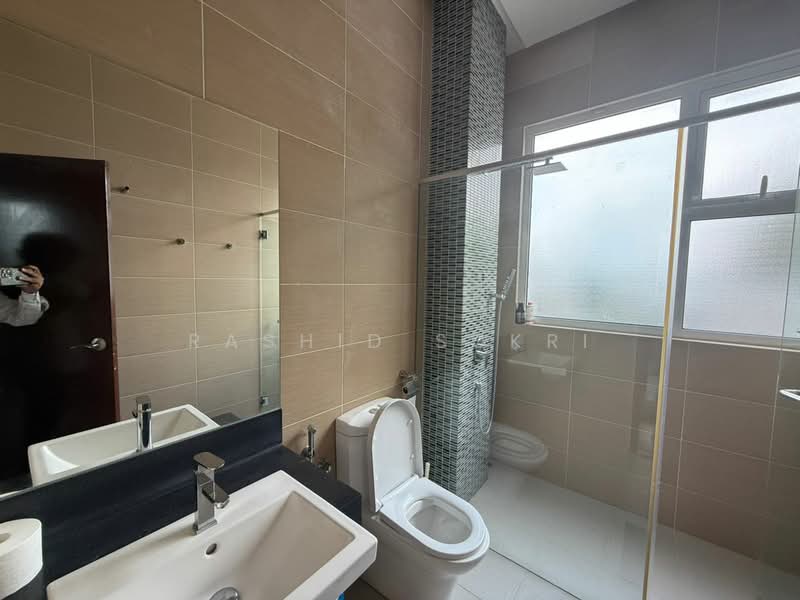 Bungalow for Rent in Ampang Jaya (Ampang) - Rashid Sukri - Bathroom - PropertyGuru.com.my