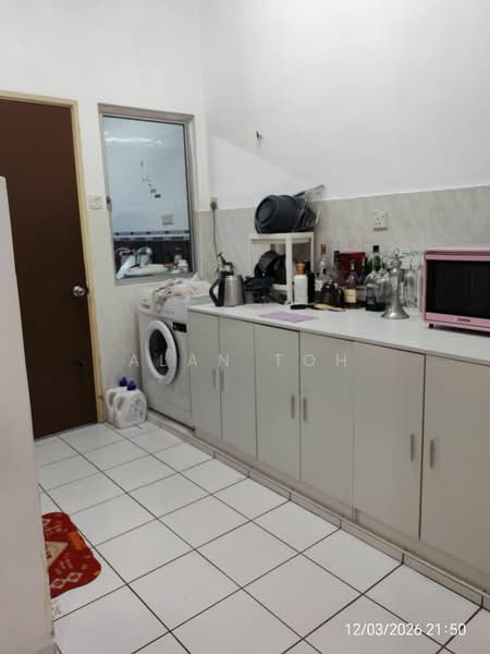 Rumah Teres 2 Tingkat untuk Dijual di Taman Setia Indah (Tebrau) - Alan Toh - Kitchen - PropertyGuru.com.my