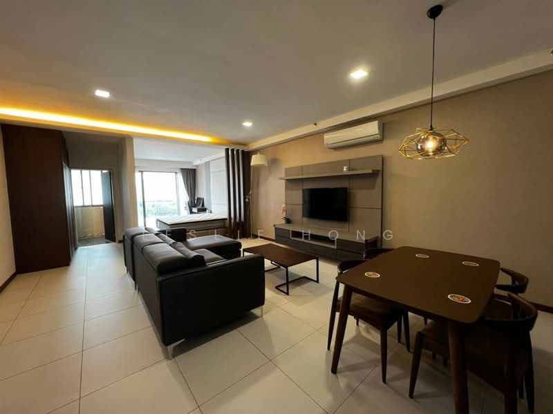 Condominium for Sale at The Landmark - Leslie Hong - Living Room - PropertyGuru.com.my