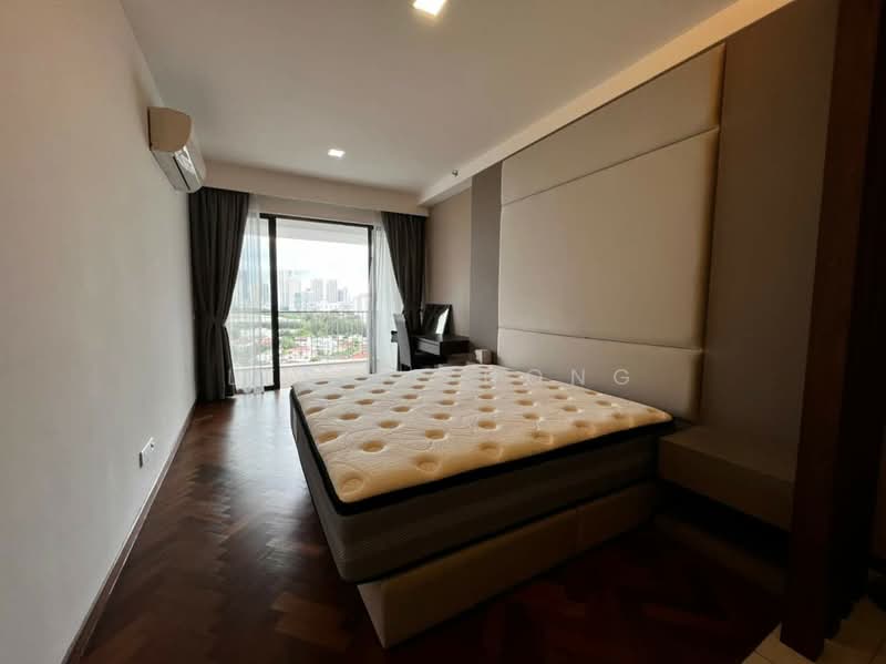 Condominium for Sale at The Landmark - Leslie Hong - Bedroom - PropertyGuru.com.my