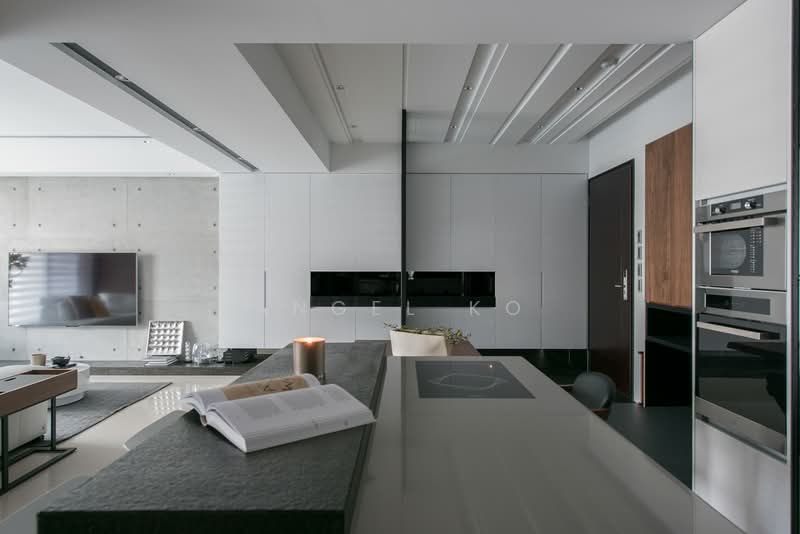 Servis Apartment untuk Dijual di Ara Residences - Angel Ko - Living Room - PropertyGuru.com.my