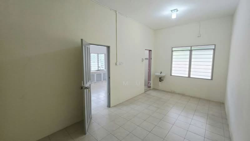 Rumah Berkembar untuk Dijual di Ipoh Garden (Ipoh) - Lee Muzi - Interior - PropertyGuru.com.my