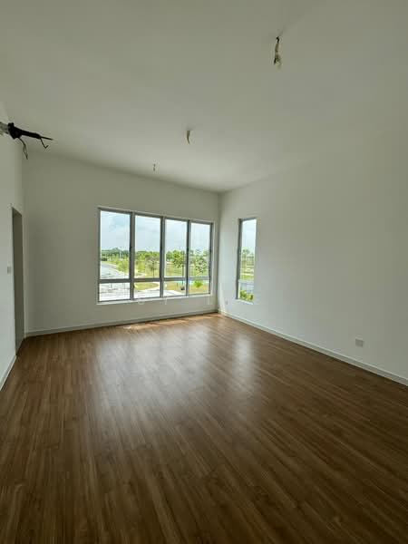Rumah Teres 2-Tingkat untuk Dijual di Bandar Gamuda Cove (Dengkil) - SY Lee - Living Room - PropertyGuru.com.my