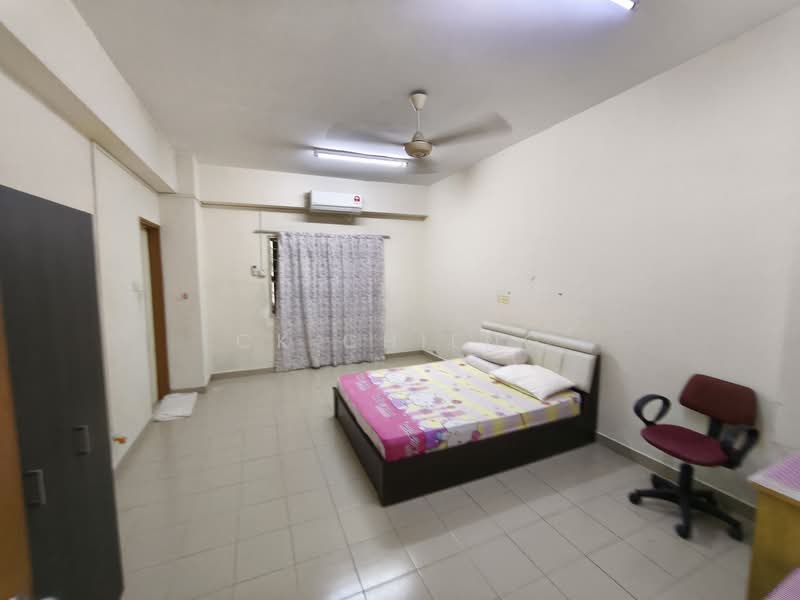Condominium for Sale at Ridzuan Condominium - CK Chieng - Bedroom - PropertyGuru.com.my