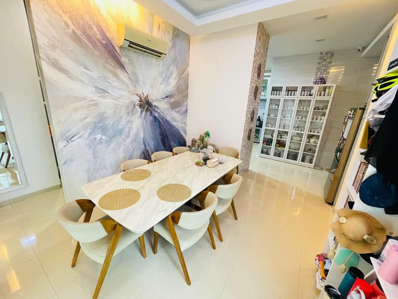 Semi-Detached House for Sale in Ampang Jaya (Ampang) - Nur Adibah Ishak - Dining Room - PropertyGuru.com.my