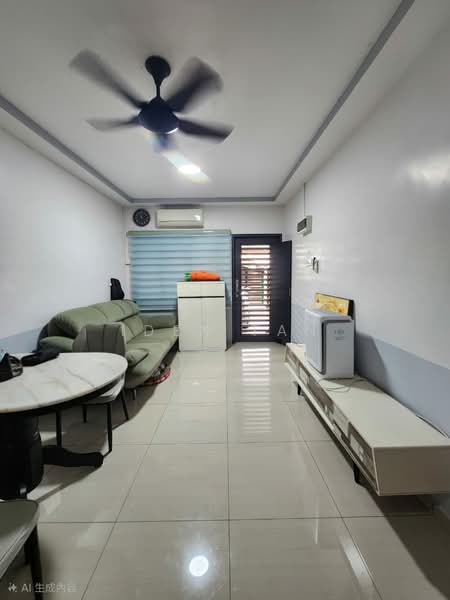 1-storey Terraced House for Sale in Taman Universiti (Skudai) - Iden Tan - Living Room - PropertyGuru.com.my