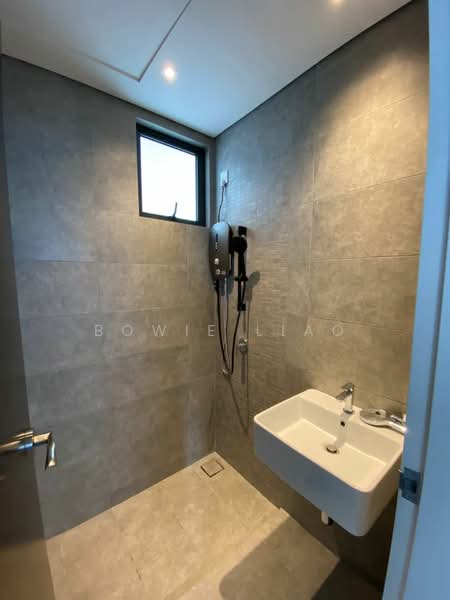 Servis Apartment untuk Disewa di The Birch - Bowie Liao - Bathroom - PropertyGuru.com.my