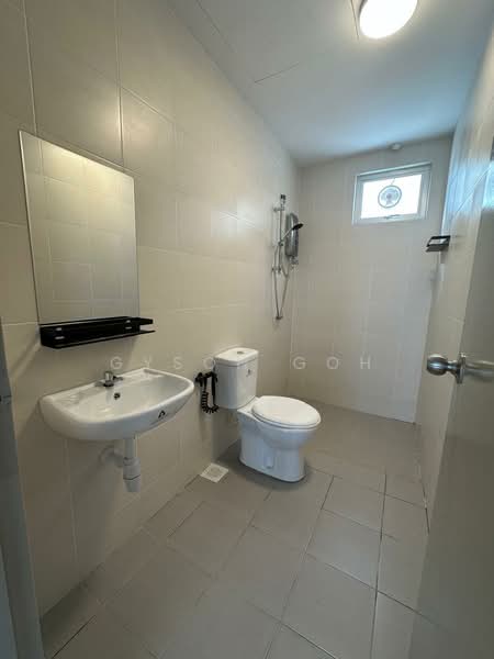 Pangsapuri untuk Disewa di Desa Alma Ria - Gyson Goh - Bathroom - PropertyGuru.com.my