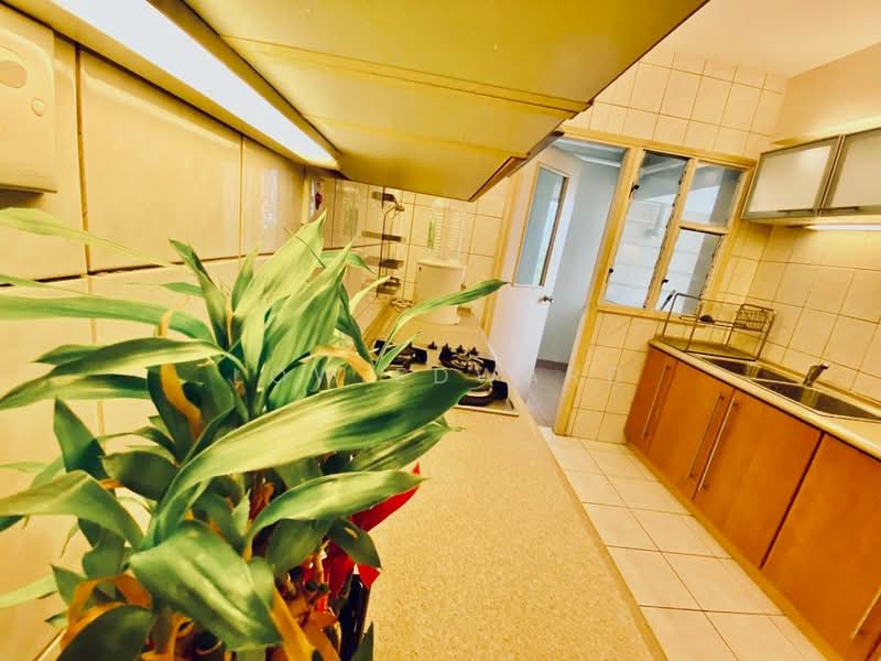 Kondominium untuk Dijual di Mont Kiara Bayu - Low Edward - Kitchen - PropertyGuru.com.my