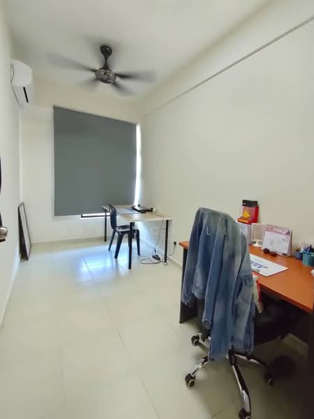 Service Residence for Sale at The Garden Residences - Derrick Lim - Study - PropertyGuru.com.my