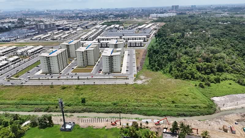 Commercial Land for Sale in Kuching (Sarawak) - Sherene Kok - Exterior - PropertyGuru.com.my