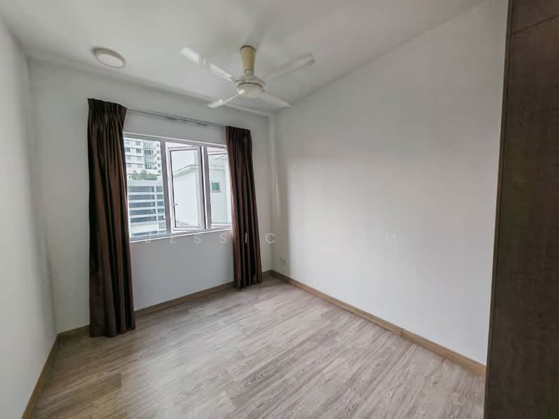 Kondominium untuk Dijual di Scenaria @ North Kiara Hills - Jessica Lim - Bedroom - PropertyGuru.com.my