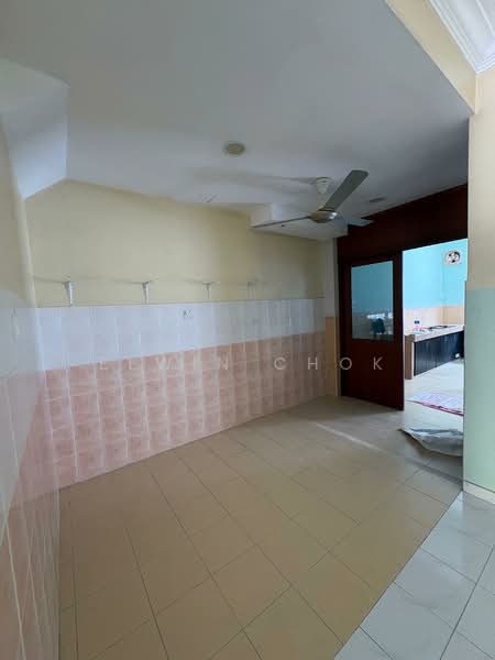 Rumah Teres 2 Tingkat untuk Dijual di Setia Impian (Setia Alam) - Elwin Chok - Kitchen - PropertyGuru.com.my