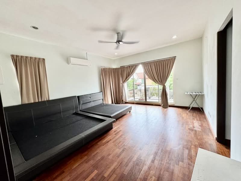 Rumah Berkembar untuk Dijual di Horizon Hills (Iskandar Puteri (Nusajaya)) - Janice . - Living Room - PropertyGuru.com.my