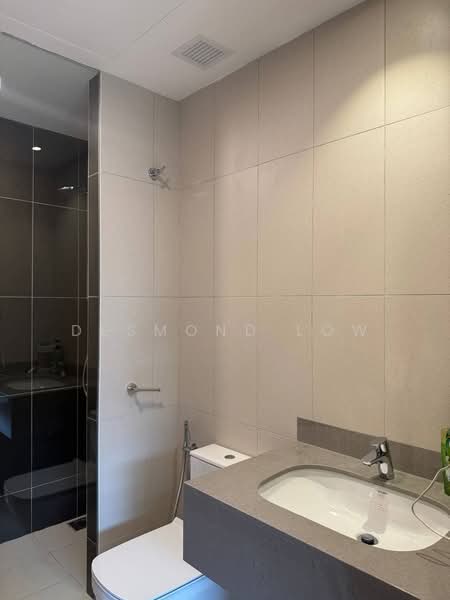 Kondominium untuk Disewa di One Cochrane Residence - Desmond Low - Bathroom - PropertyGuru.com.my