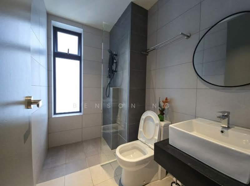 Servis Apartment untuk Disewa di The Era @ Duta North - Benson Ng - Bathroom - PropertyGuru.com.my